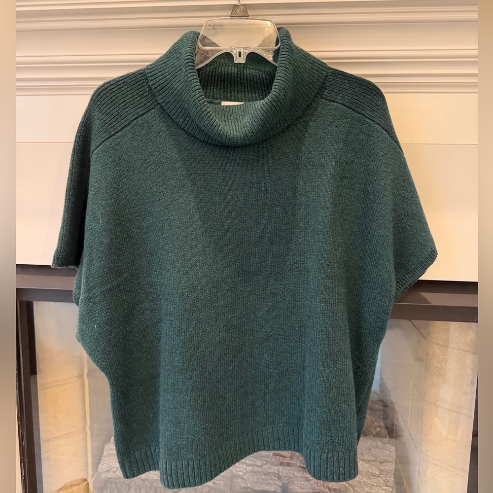 CAbi Takeout Cowl Neck Sweater: Deep Green EUC!